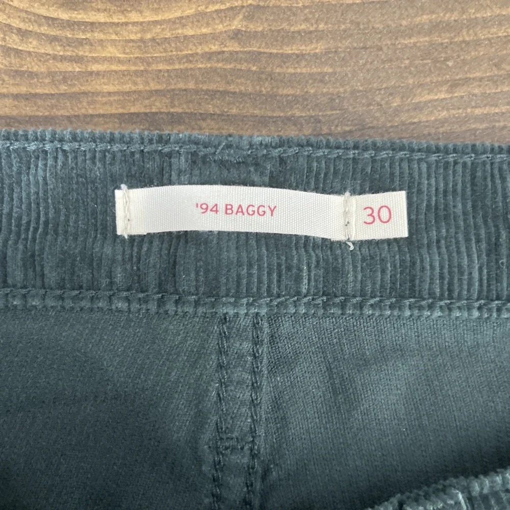 Levis Corduroy 94 Baggy Pants Womens Size 32 Green Straight Leg Pockets